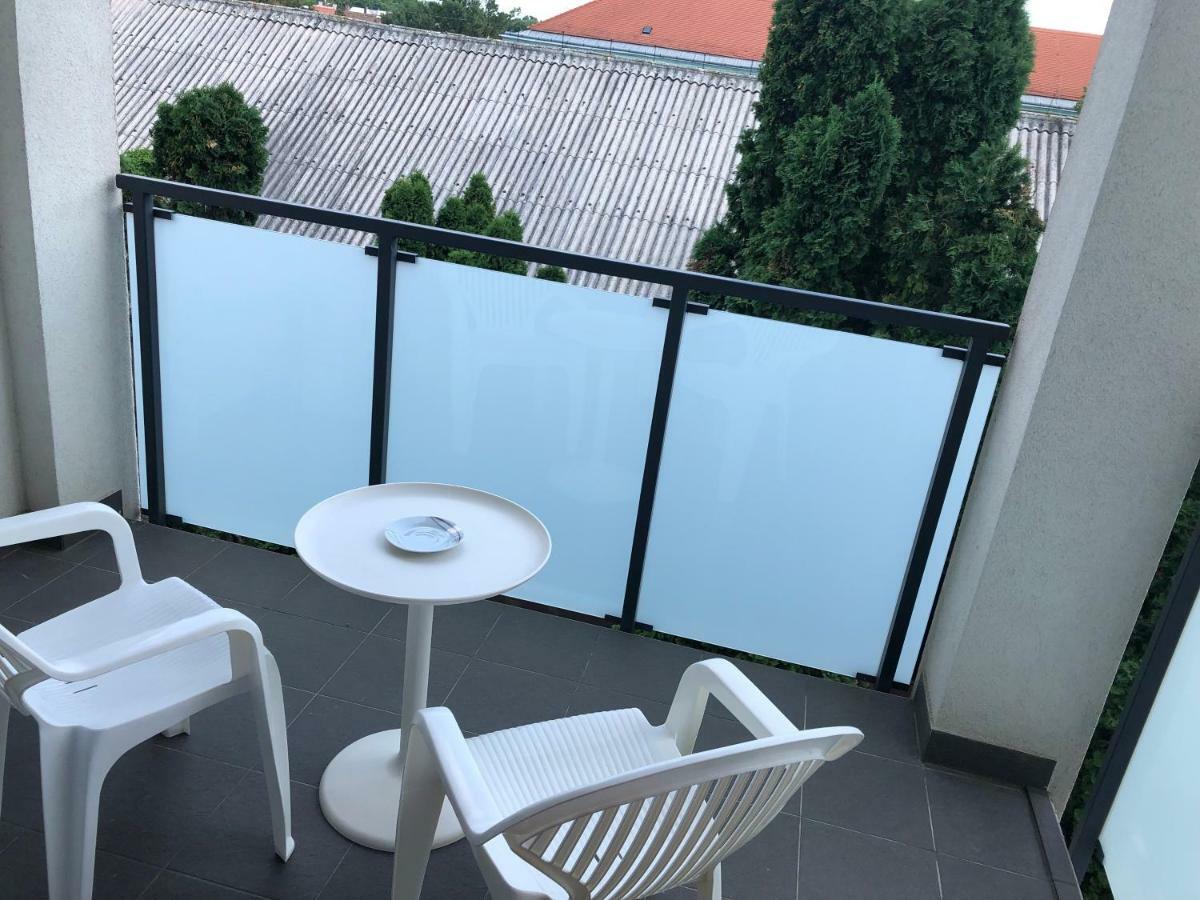 Belle Casa 34 Lejlighed Debrecen Eksteriør billede